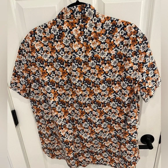J Crew floral shirt - Picture 2 of 3